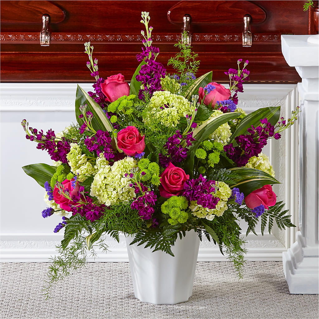 Beautiful Horizons Floor Basket – Pleasant Acres Nursery, Inc., Westerly RI