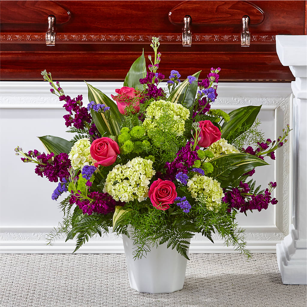 Beautiful Horizons Floor Basket – Pleasant Acres Nursery, Inc., Westerly RI