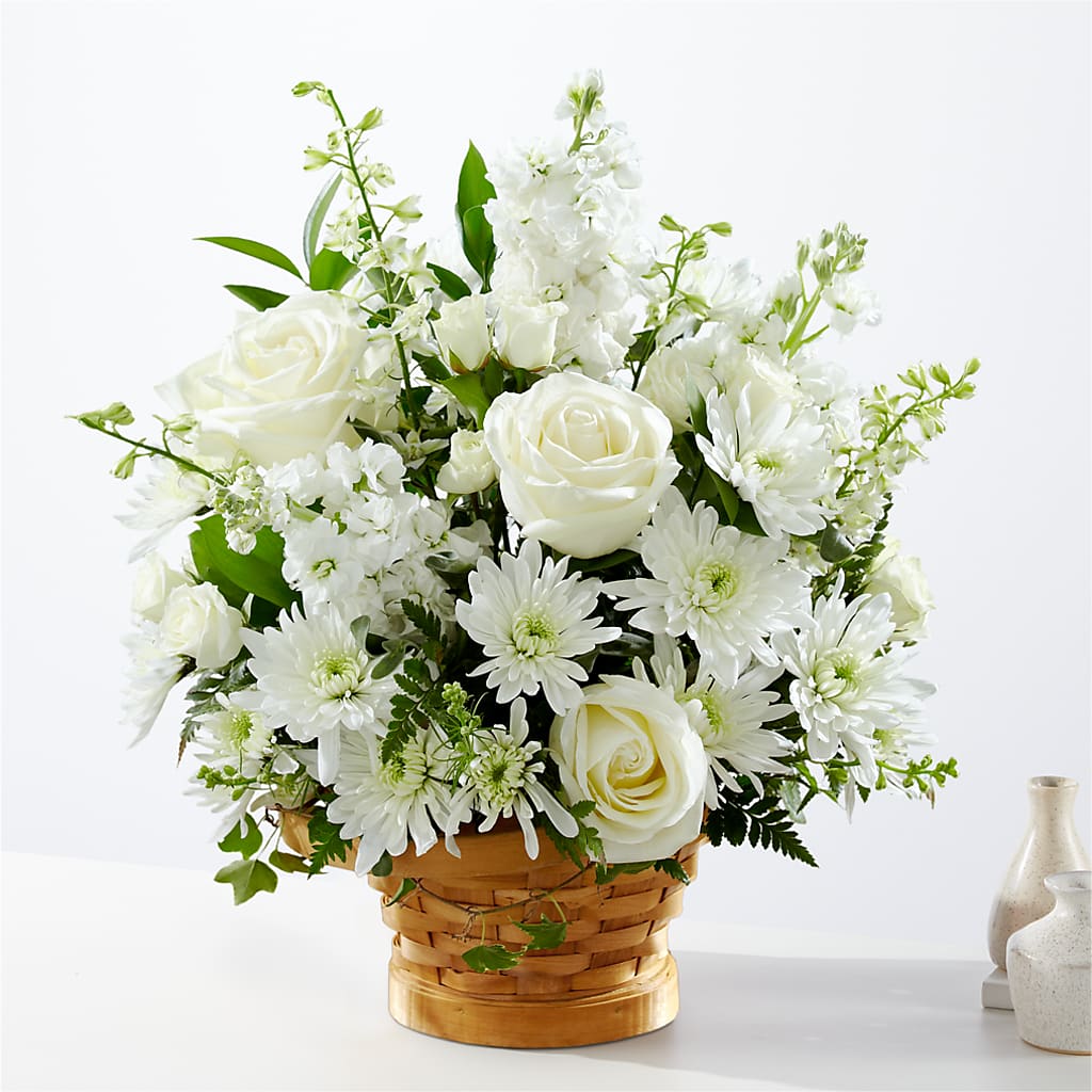 Heartfelt Condolences Arrangement – Pleasant Acres Nursery, Inc., Westerly RI
