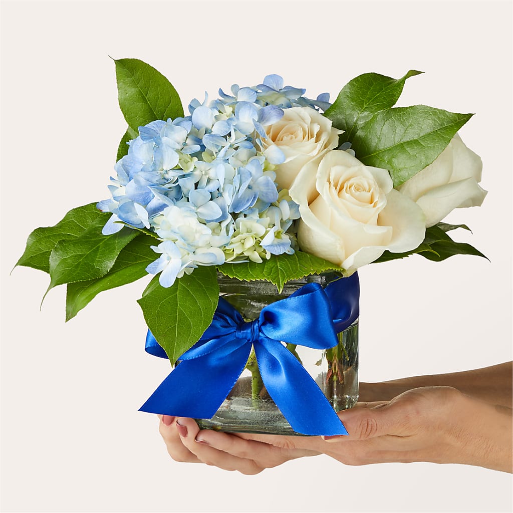 Sky Blue Delight Bouquet –  Pleasant Acres Nursery, Inc., Westerly RI
